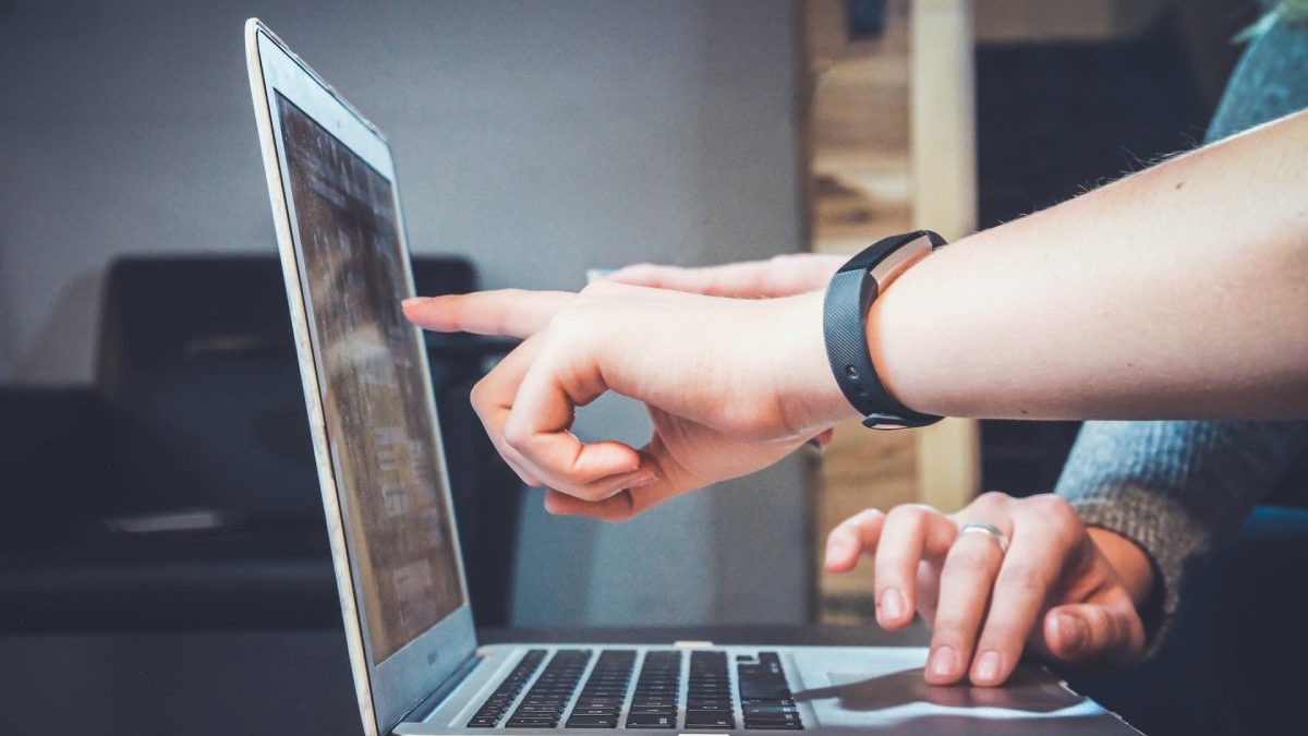Shopify + Postscript: How $35M Funding Rounds Reveal the Power of Connectivity