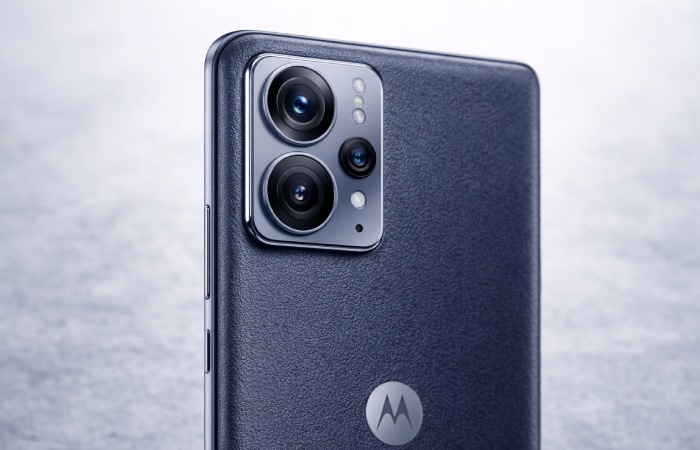 Motorola Edge 50 Pro 5G triple rear camera setup with telephoto lens